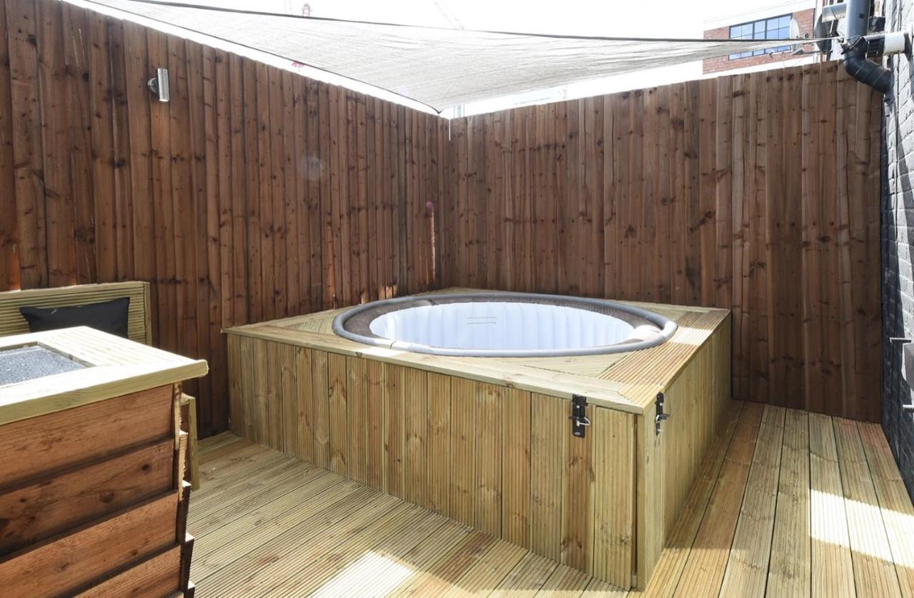 맨체스터 Slps 14 Hot Tub, Bar & Outdoor Terrace 아파트 외부 사진
